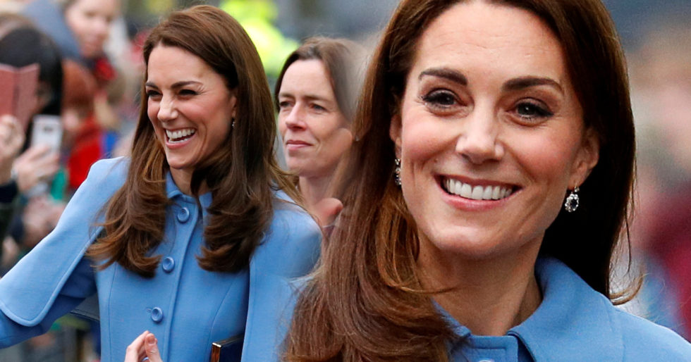 Kate Middleton w błękitnej kreacji, wygląda zniewalająco (ZDJĘCIA) Kate Middleton w błękitnej kreacji, wygląda zniewalająco (ZDJĘCIA)
