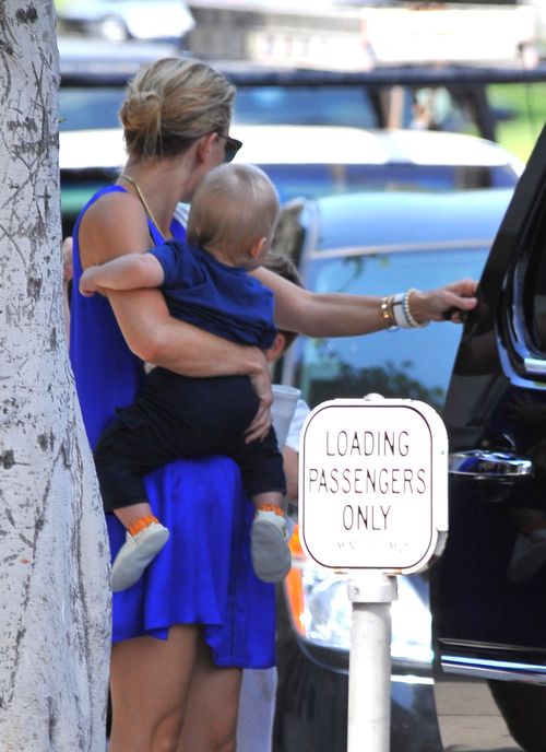 Kate Hudson pochłonięta opieką nad dziećmi (FOTO)