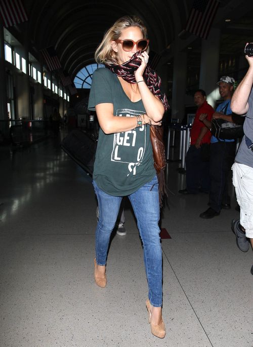 Kate Hudson pochłonięta opieką nad dziećmi (FOTO)