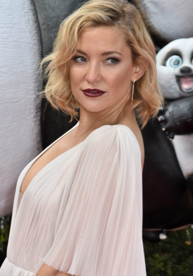 Zjawiskowa suknia! Która aktorka wybrała tak piękną kreację? Zjawiskowa suknia! Która aktorka wybrała tak piękną kreację?