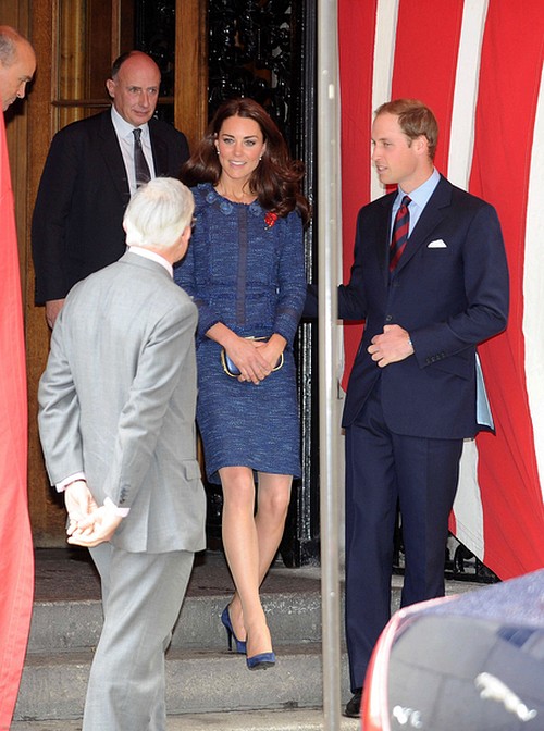 Kate Middleton trochę przytyła? (FOTO)