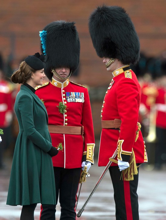 Księżna Middleton świętuje Dzień św. Patryka (FOTO) Księżna Middleton świętuje Dzień św. Patryka (FOTO)