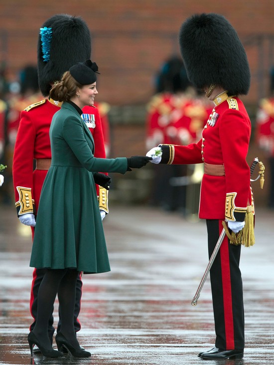 Księżna Middleton świętuje Dzień św. Patryka (FOTO) Księżna Middleton świętuje Dzień św. Patryka (FOTO)