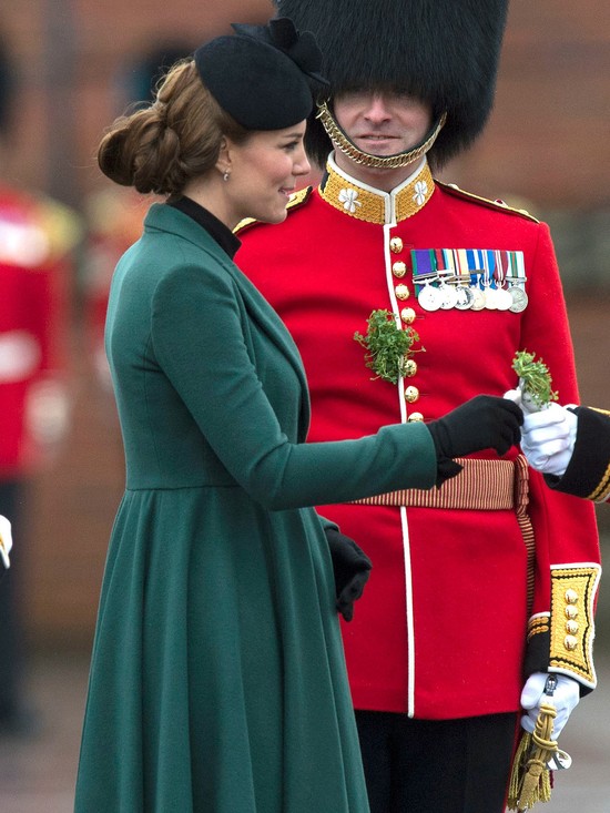 Księżna Middleton świętuje Dzień św. Patryka (FOTO) Księżna Middleton świętuje Dzień św. Patryka (FOTO)