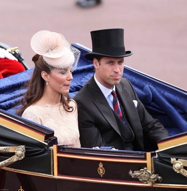 Kate Middleton urodzi bliźniaki? Kate Middleton urodzi bliźniaki?