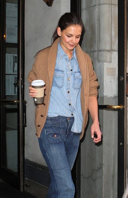 Poranna kawka Katie Holmes (FOTO)