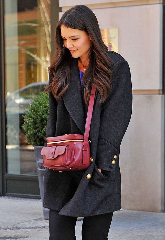 Katie Holmes z mamą na obiedzie (FOTO)