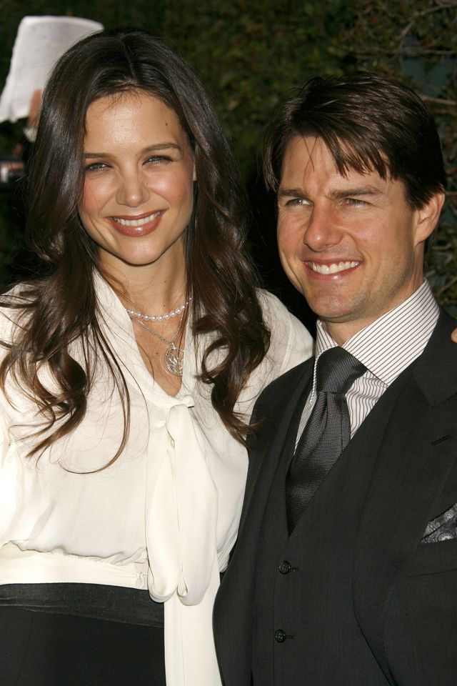 Zrozpaczona Katie Holmes dzwonie do Toma Cruisa Zrozpaczona Katie Holmes dzwonie do Toma Cruisa