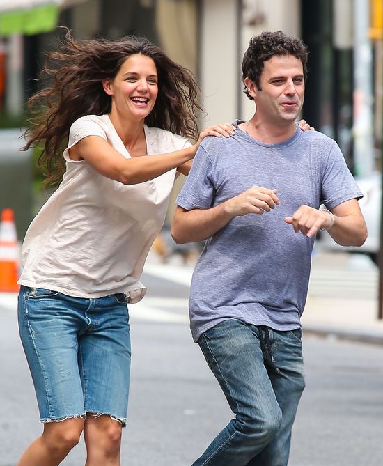 Radosna i wyluzowana Katie Holmes (FOTO) Radosna i wyluzowana Katie Holmes (FOTO)