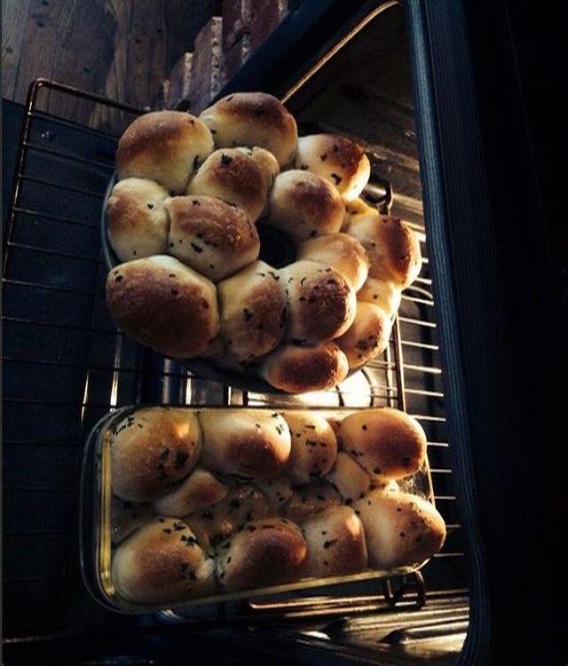 Święto Dziękczynienia w wydaniu Katie Holmes (FOTO) Święto Dziękczynienia w wydaniu Katie Holmes (FOTO)