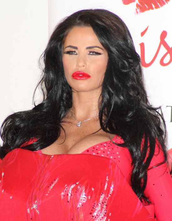 Wielkie usta Katie Price (FOTO)