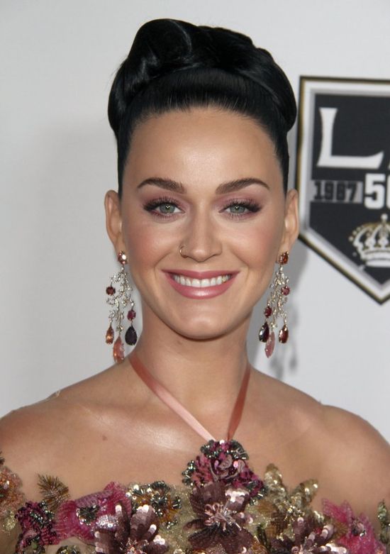Wypowiedź Katy Perry o małych dzieciach wzbudziła w jej fanach podejrzenia 