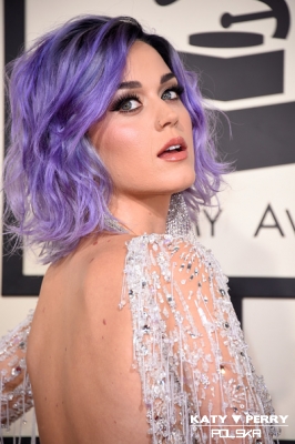 Czapki z głów - fryzury gwiazd na wiosnę! Czapki z głów - fryzury gwiazd na wiosnę!