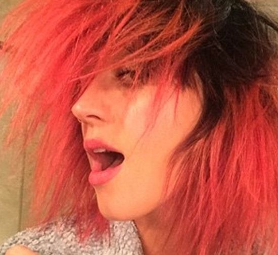 Katy Perry ma teraz czerwone włosy! (FOTO)