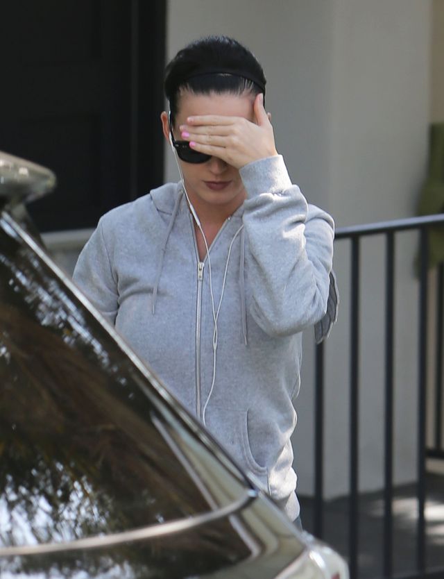 Katy Perry wybieliła sobie brwi (FOTO)
