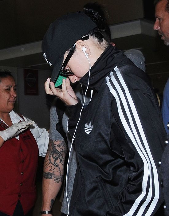 Katy Perry wyląduje u psychologa? (FOTO) Katy Perry wyląduje u psychologa? (FOTO)