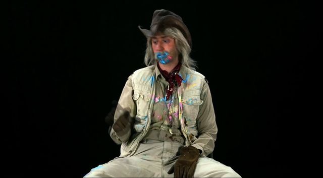 Nie zgadniecie, która gwiazda kryje się za tym kostiumem