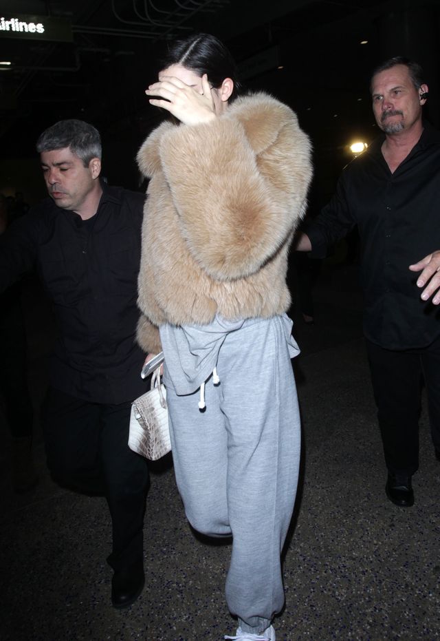 Kendall Jenner tym razem w stylu Kim Kardashian (ZDJĘCIA)