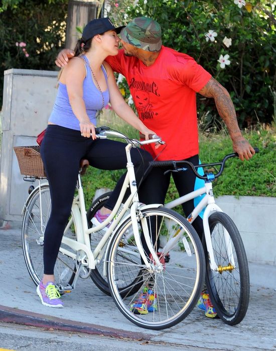 Chłopak Kelly Brook to POTWÓR! Chłopak Kelly Brook to POTWÓR!