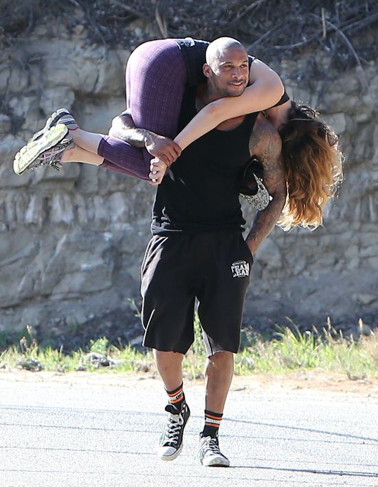 Kelly Brook zaręczyła się po 11 tygodniach związku...