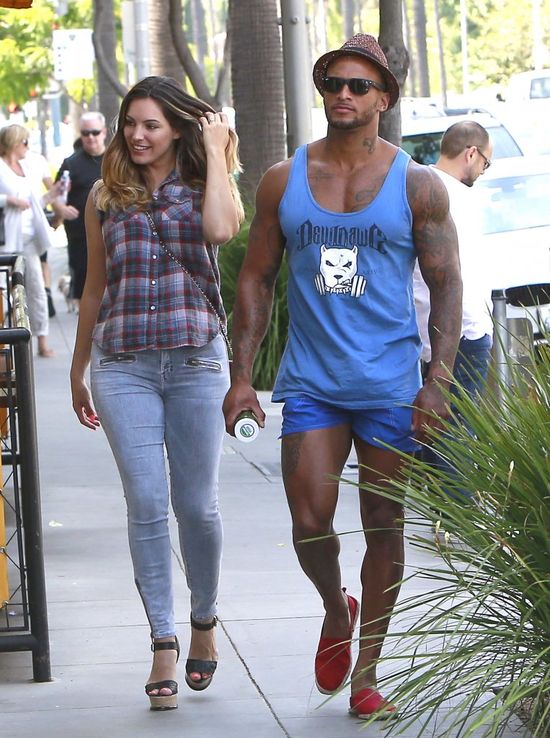 Chłopak Kelly Brook to POTWÓR! Chłopak Kelly Brook to POTWÓR!