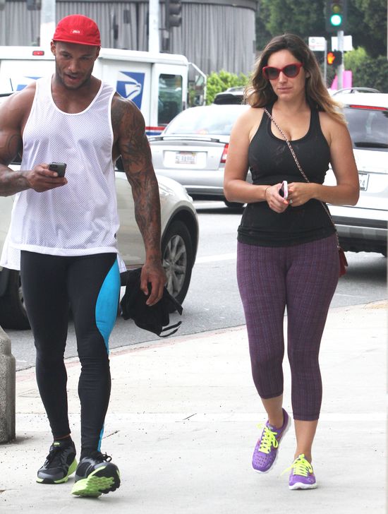 Chętnie pokazuje to, co ma najlepsze (FOTO)