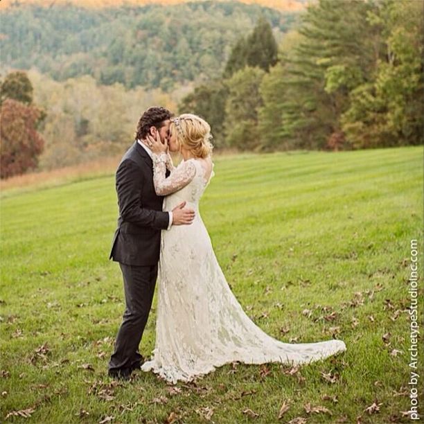 Kelly Clarskon pokazała córeczkę! (FOTO) Kelly Clarskon pokazała córeczkę! (FOTO)