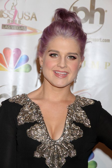 Coraz mniej Kelly Osbourne! (FOTO)