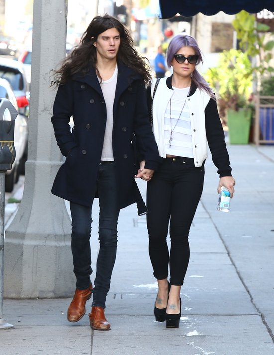 Kelly Osbourne kwitnie przy swoim chłopaku (FOTO)