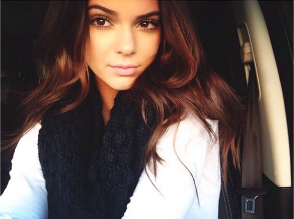 Kendall Jenner powiększyła sobie usta? (FOTO) Kendall Jenner powiększyła sobie usta? (FOTO)