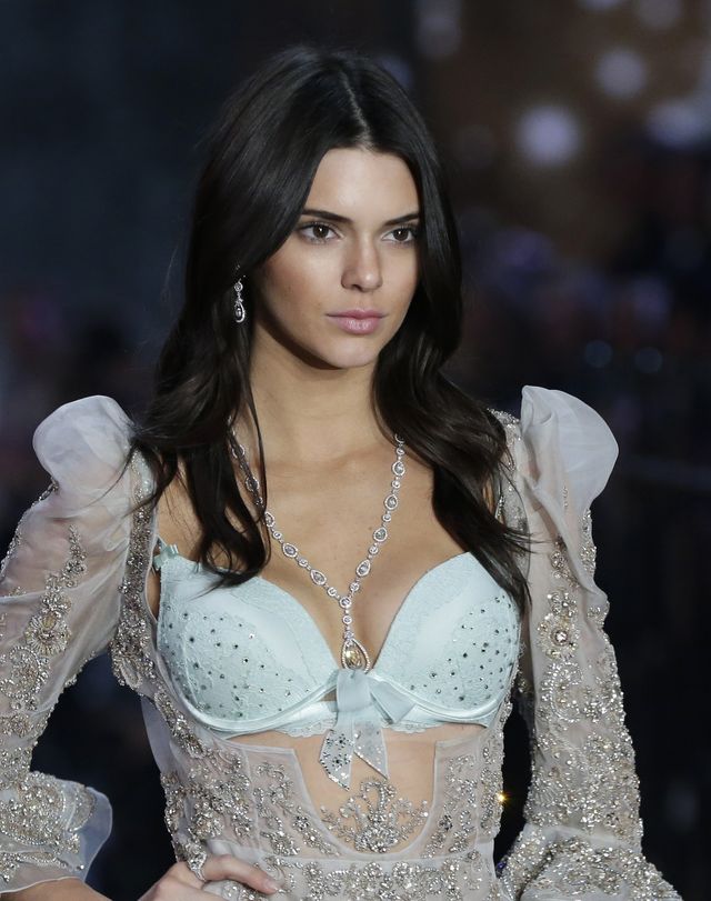 Od tego momentu dieta Kendall Jenner zmieniła się o 180 stopni!