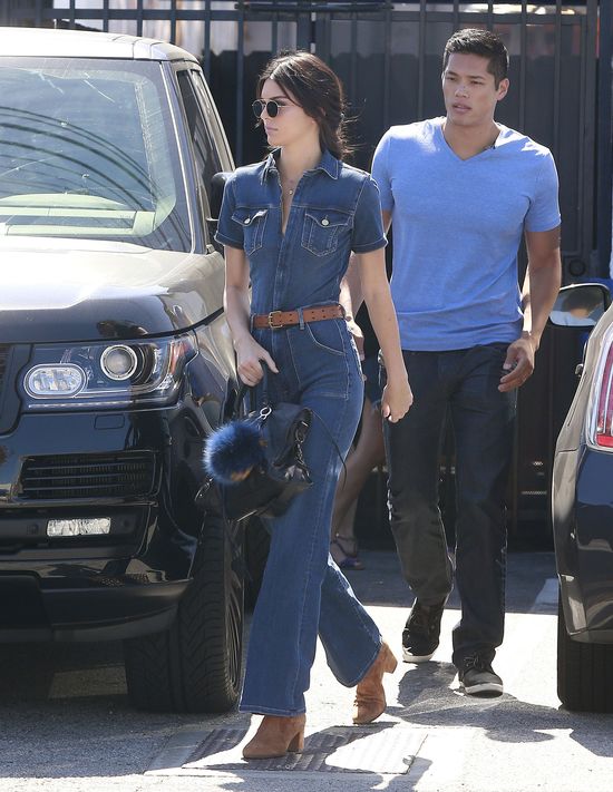 To najmniej seksowny strój Kendall Jenner? (FOTO)