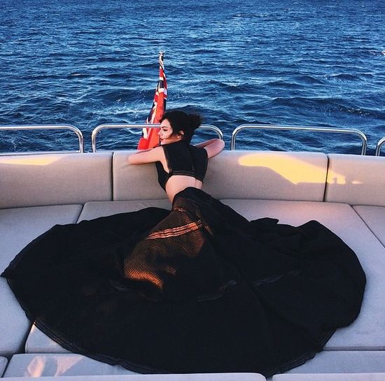 Kendall Jenner uwiedzie Lewisa Hamiltona?