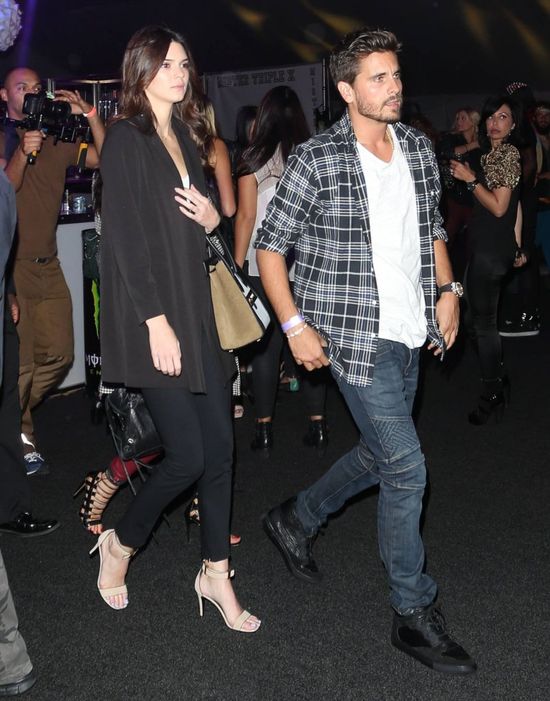 Star: Kendall Jenner przespała się ze Scottem Disickiem! Star: Kendall Jenner przespała się ze Scottem Disickiem!