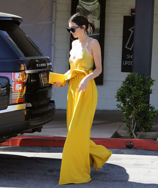 Kendall Jenner o tym, co najgorszego spotkało ją w życiu Kendall Jenner o tym, co najgorszego spotkało ją w życiu