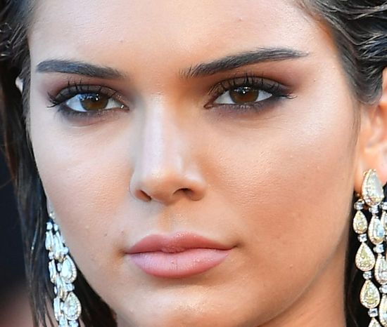 Wystarczyła maseczka z tych dwóch składników, by Kendall pozbyła się trądziku