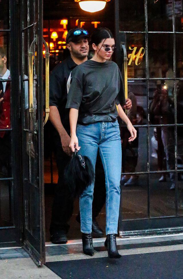 Czy Kendall Jenner chce pozbyć się swoich piersi? Czy Kendall Jenner chce pozbyć się swoich piersi?