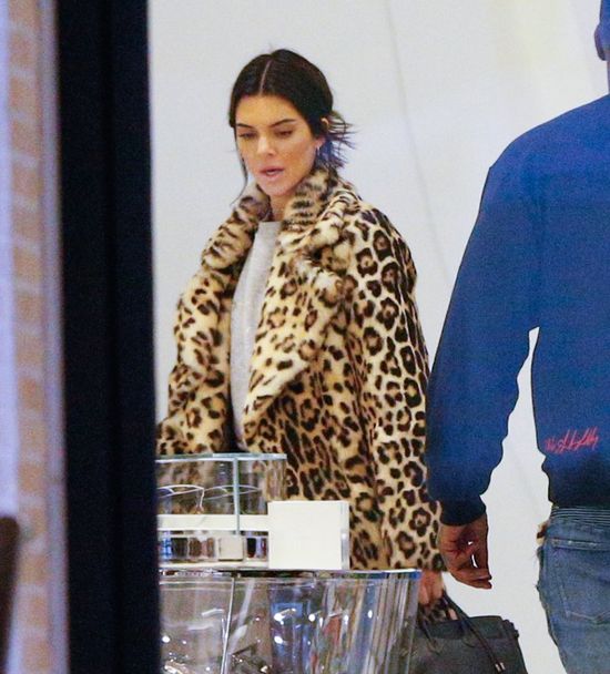 Największy seksualny sekret Kendall Jenner wyszedł na jaw! Największy seksualny sekret Kendall Jenner wyszedł na jaw!