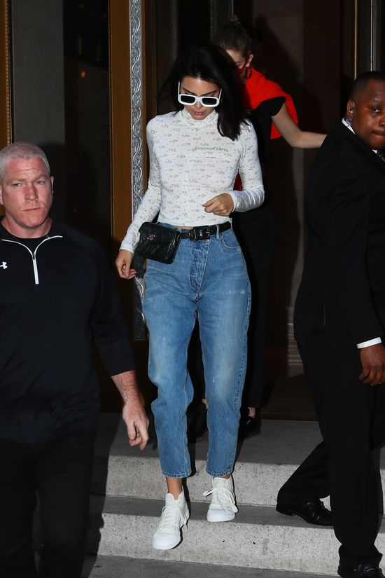 Kontrowersje wokół modowego statusu Kendall Jenner Kontrowersje wokół modowego statusu Kendall Jenner