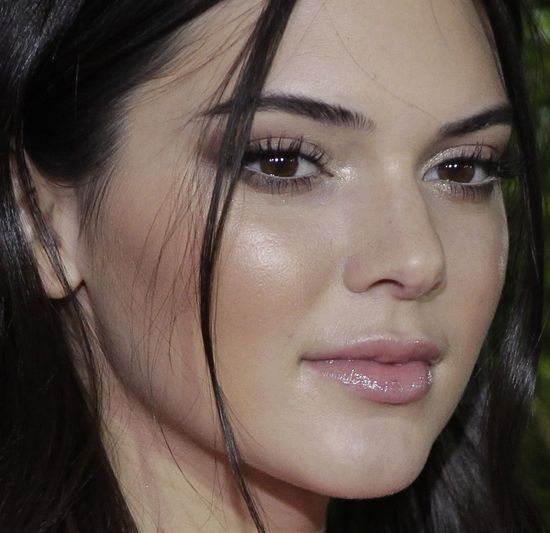 Wystarczyła maseczka z tych dwóch składników, by Kendall pozbyła się trądziku