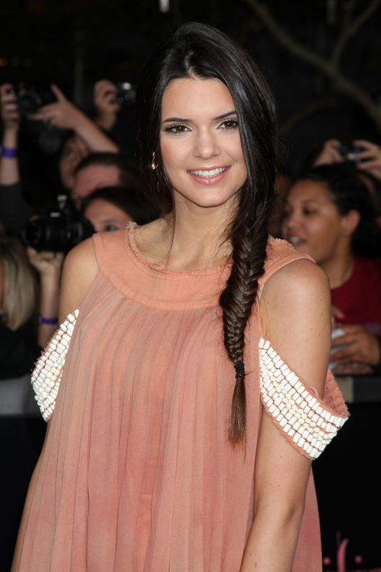 Oto prawda! Kendall Jenner jest bardzo przebiegła Oto prawda! Kendall Jenner jest bardzo przebiegła