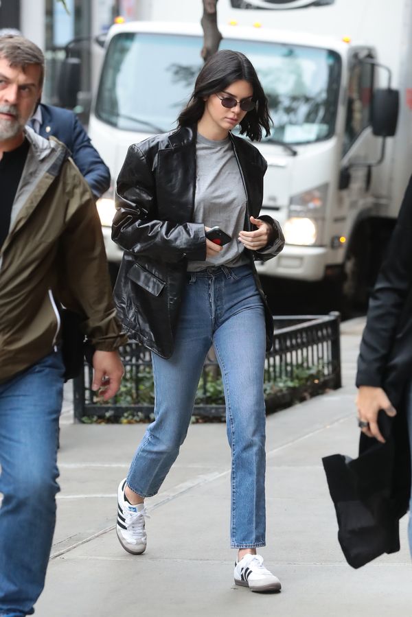 Kendall Jenner w jednej z najmodniejszych marynarek sezonu (ZDJĘCIA)