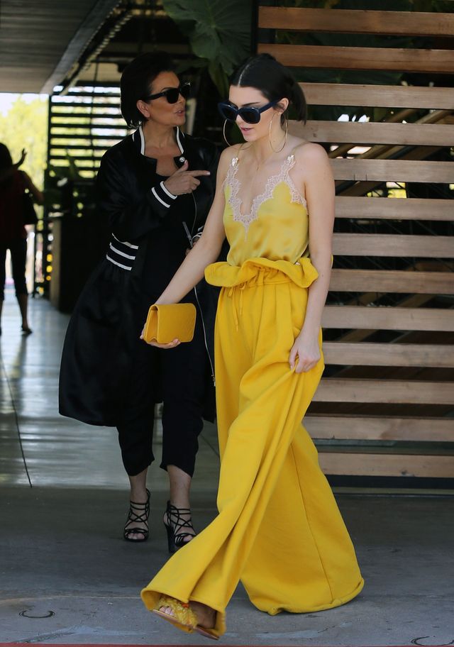 Chandra? Jak wygląda Kendall Jenner, gdy nie chce być fotografowana? (ZDJĘCIA) Chandra? Jak wygląda Kendall Jenner, gdy nie chce być fotografowana? (ZDJĘCIA)