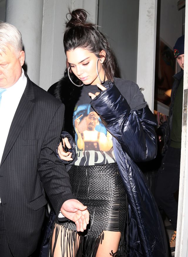 Czy ten top Kendall Jenner to deklaracja modelki? Czy zwykły przypadek? (FOTO)