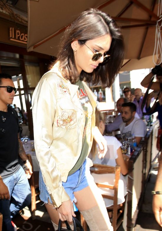 Kendall Jenner chodził po wodzie! (Facebook)