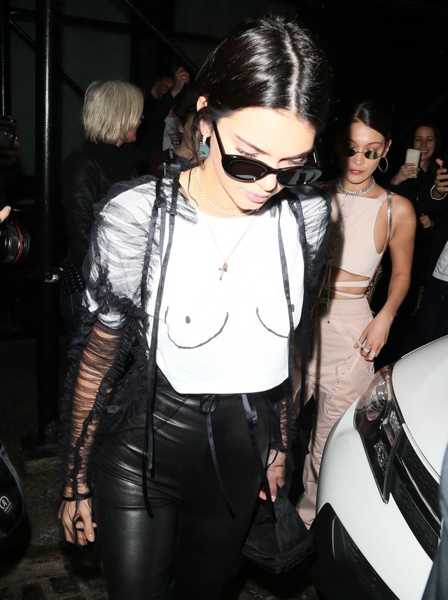 Kendall Jenner zoperowała biust? (ZDJĘCIE) Kendall Jenner zoperowała biust? (ZDJĘCIE)