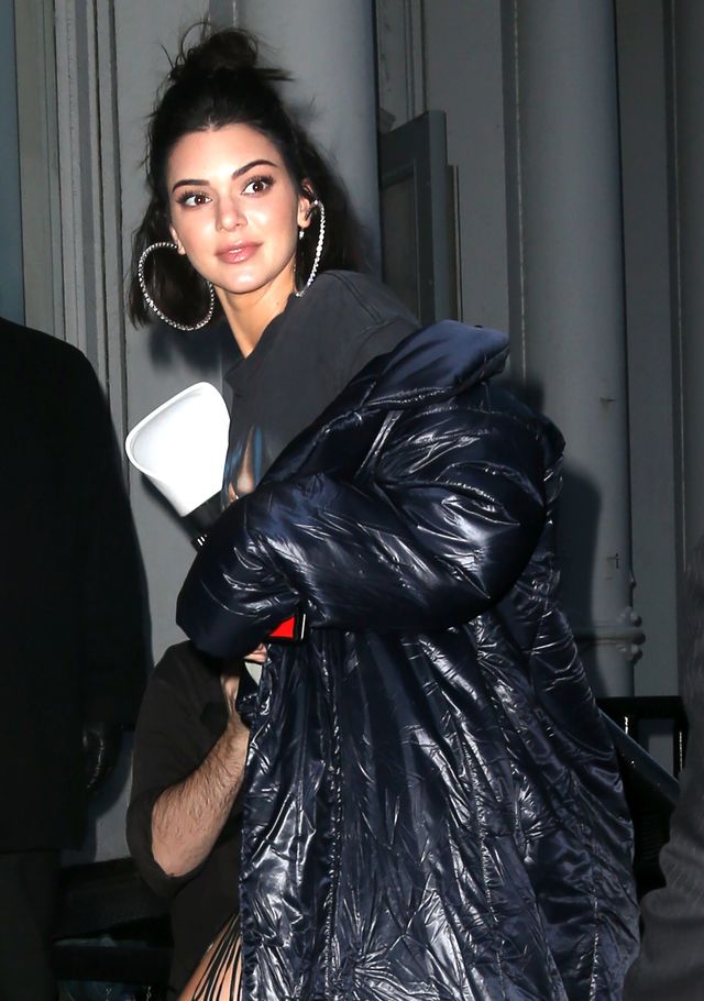 Czy ten top Kendall Jenner to deklaracja modelki? Czy zwykły przypadek? (FOTO)