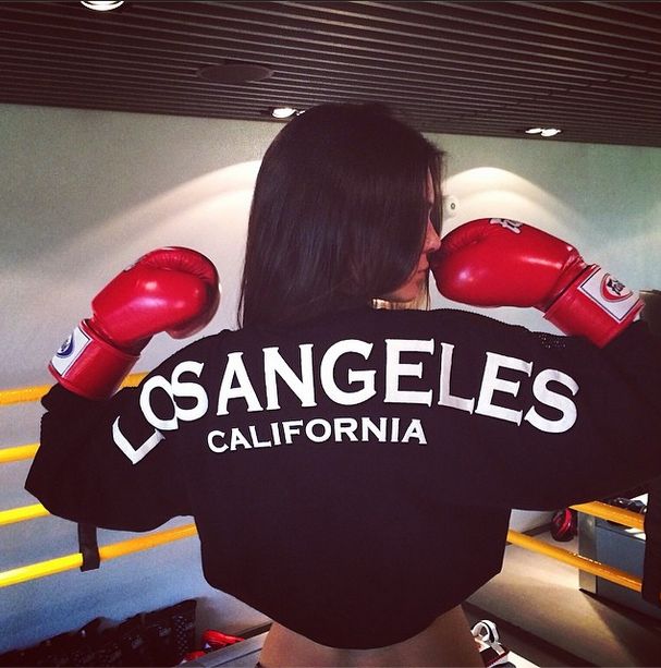 Tego byśmy się po Kendall Jenner nie spodziewali! (VIDEO)