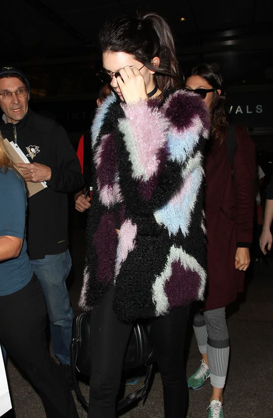 Kendall Jenner próbowała ukryć niedoskonałości (FOTO)