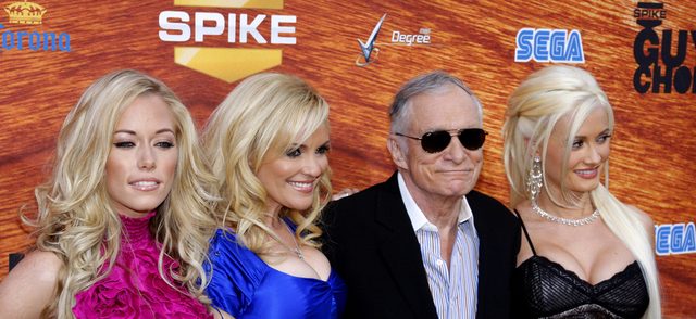 Króliczki Playboya skaczą sobie do GARDEŁ!